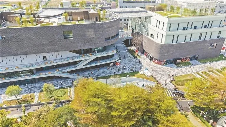 Projekt bazénu športového a kultúrneho centra Blueway: Športové a kultúrne centrum Shenzhen Yutang